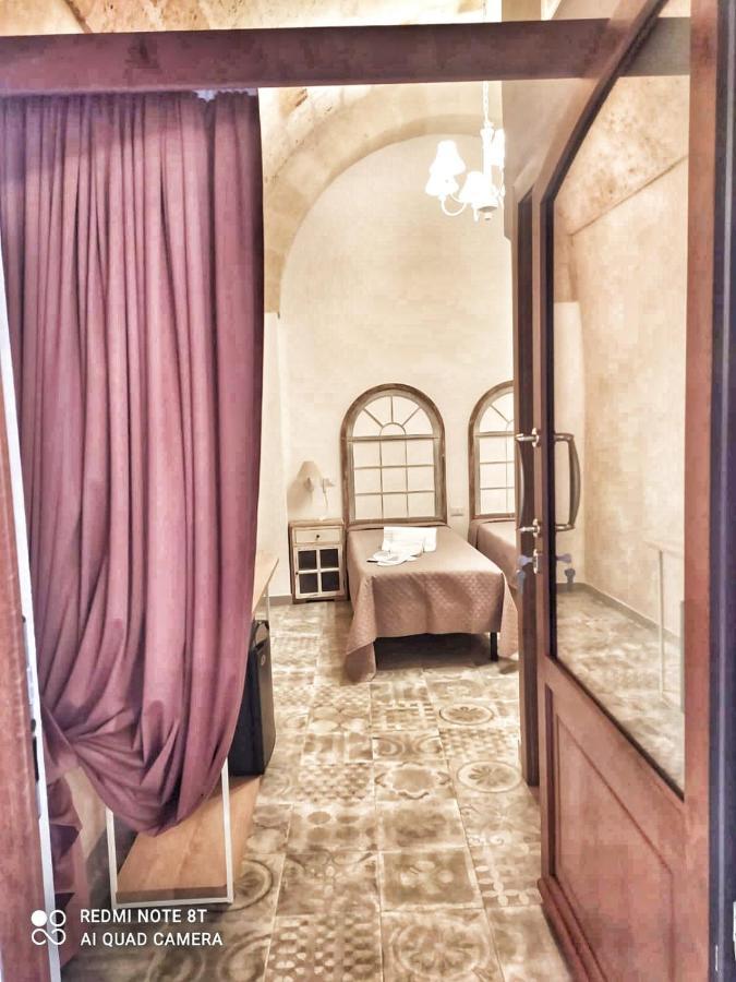 Отель Il Vecchio Frantoio Латерца Экстерьер фото